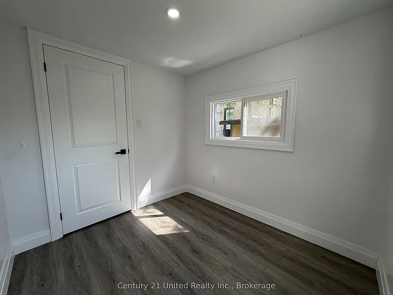 825 Cameron St #A — Photo 13