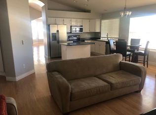 1527 S Pennington Dr, Chandler, AZ 85286