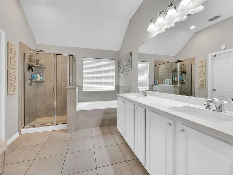 2617 Grouse Hollow Way — Photo 2