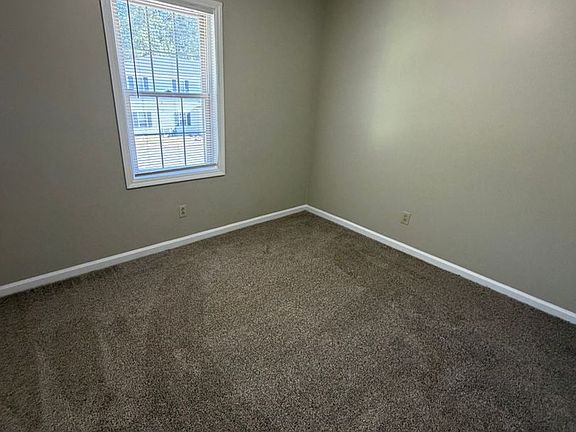 3rd image of 505 Corbin St APT B3