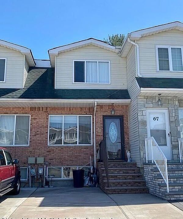 1st image of 65 Bogota St