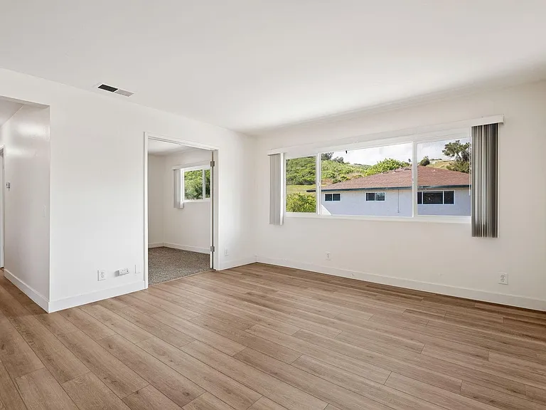 313 Northgate Dr #D — Photo 11