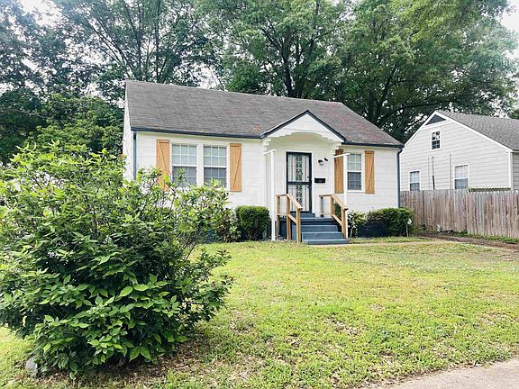 2nd image of 3643 Mason Ave