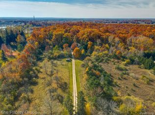 11620 Dixie Hwy, Holly, MI 48442