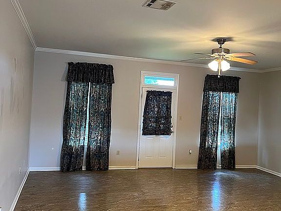 2nd image of 227 Sugarland Est