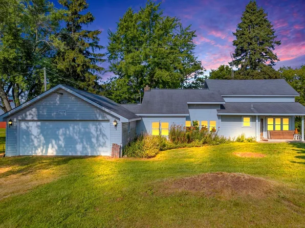 1504 S State Rd, Applegate, MI 48401