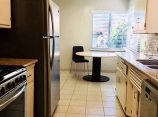 204 Termino Ave #A, Long Beach, CA 90803