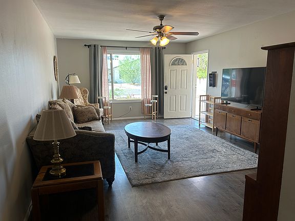 3rd image of 1248 E Loma Vista Dr