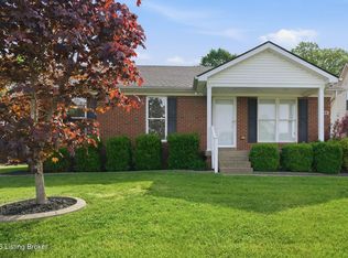 4909 Feys Creek Pl, Louisville, KY 40216