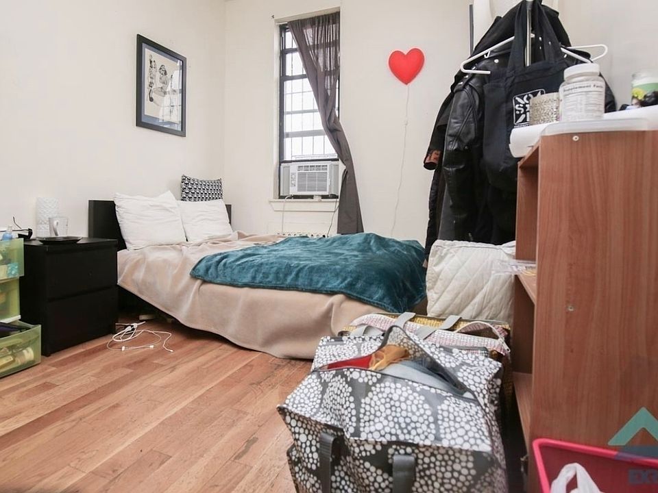 1st image of 90 Wilson Ave #3J