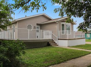 4932 E 51st St, Hardisty, AB T0B 1V0