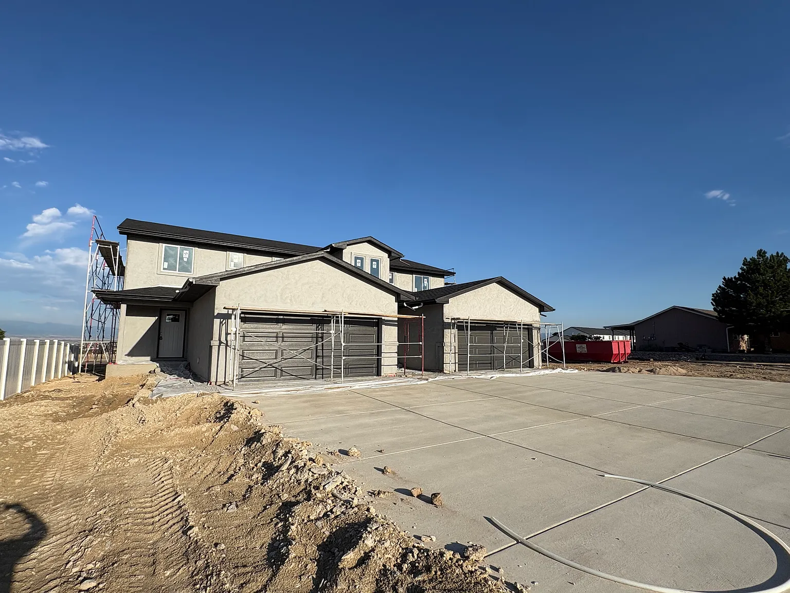 2 bed, 1300 sqft, $2,095 — Photo 3