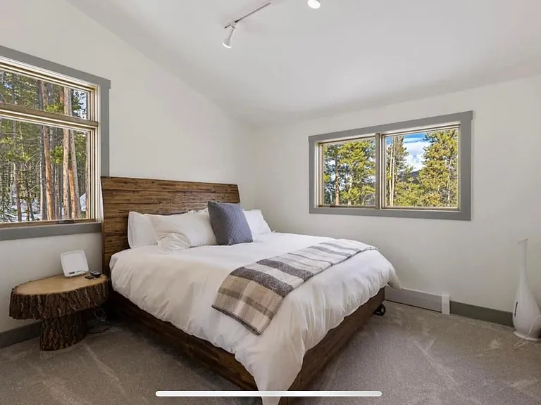 712 High Point Dr — Photo 17