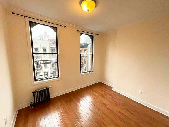 3rd image of 307 E 91st St #5