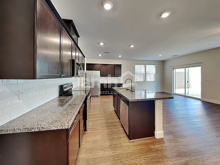 9265 Baylee Bay Ct — Photo 3