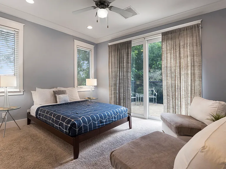 445 Palm River Blvd — Photo 51