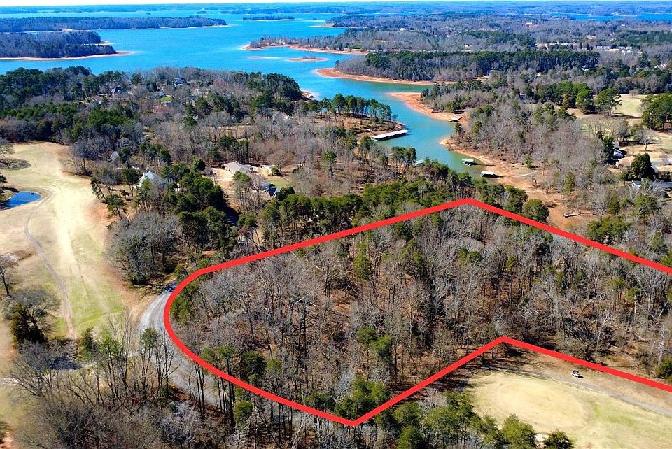 1st image of 296 Lakefront Dr