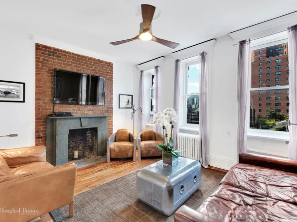 274 West 12th Street image 1 of 14