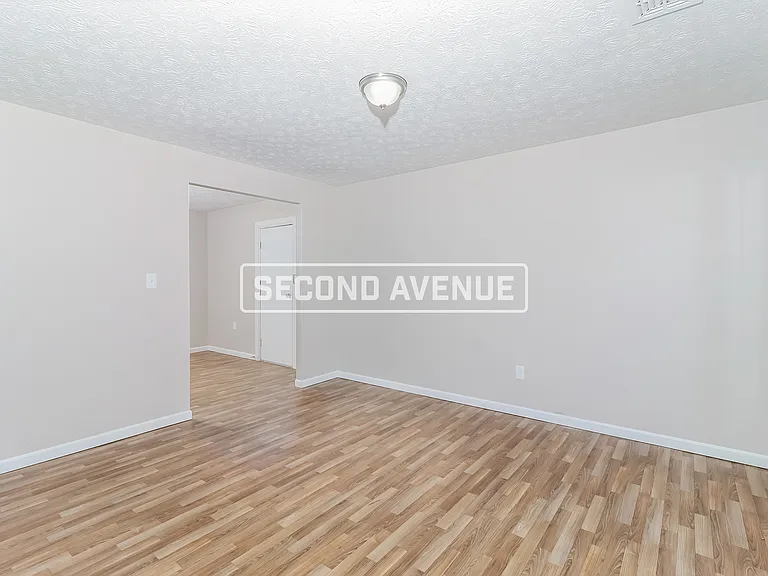 3123 Elkhorn Dr — Photo 3