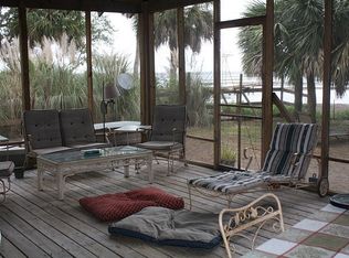 702 Whippoorwill Rd, Savannah, GA 31410