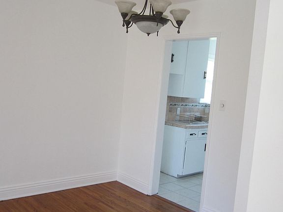 2nd image of 2517 34th St