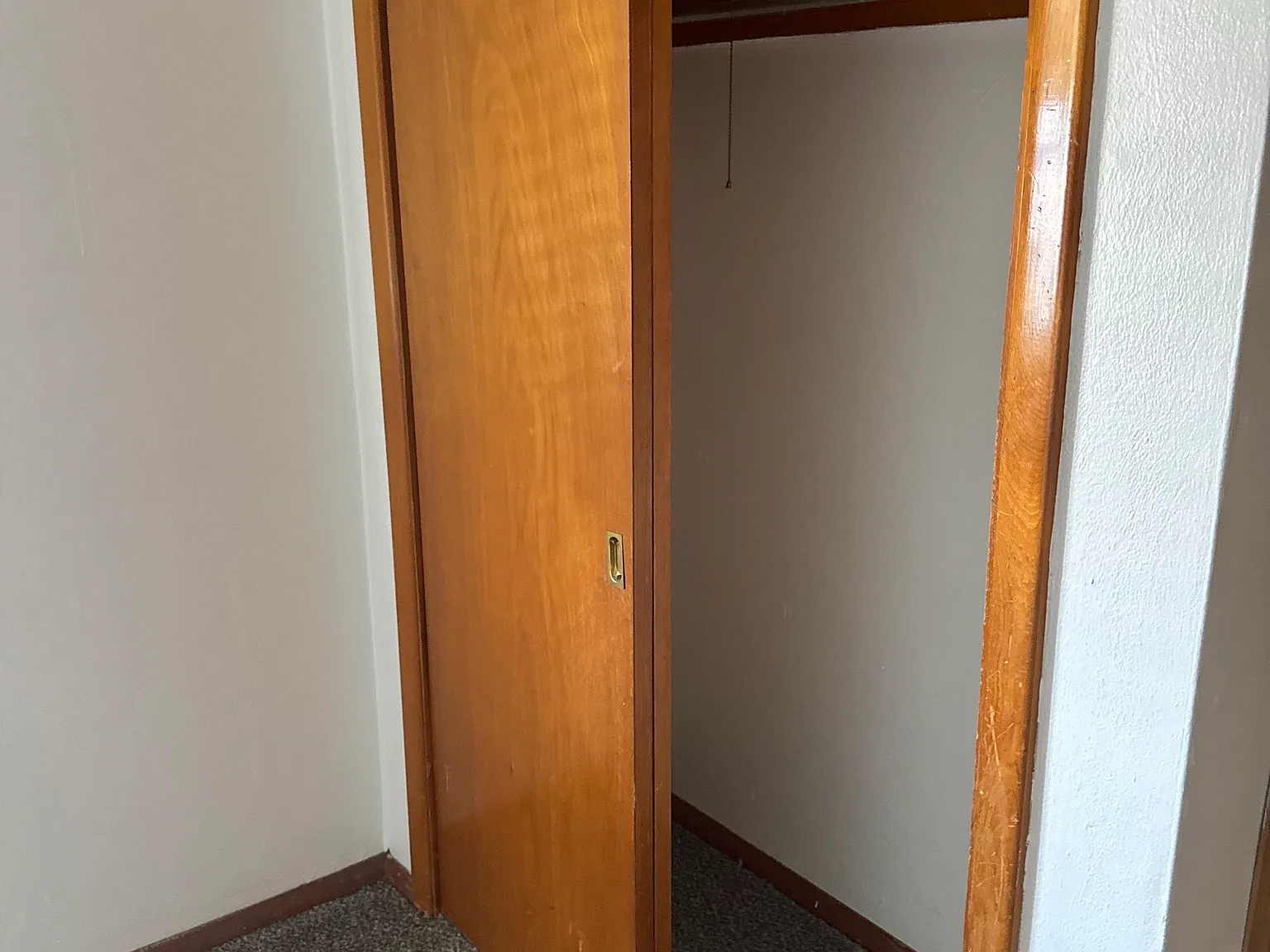 1 bed, 650 sqft, $843 — Photo 2