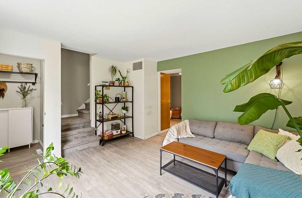 1st image of 442 N Regal Park NE
