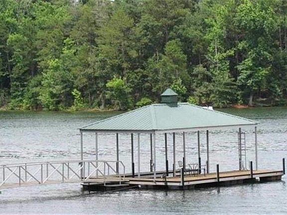 5th image of 10 Yorkshores Dr