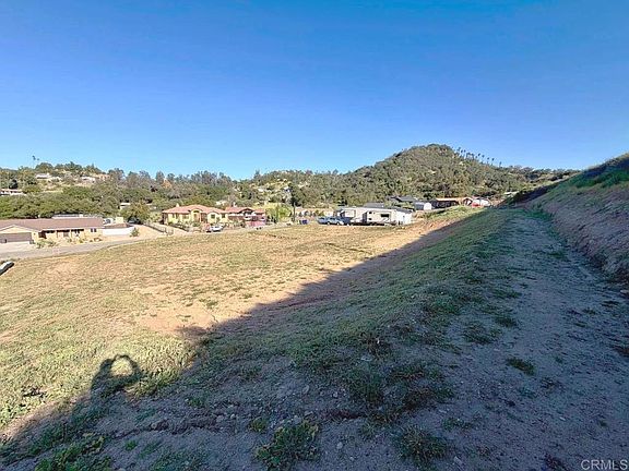 5th image of 13814 Woods Valley Rd