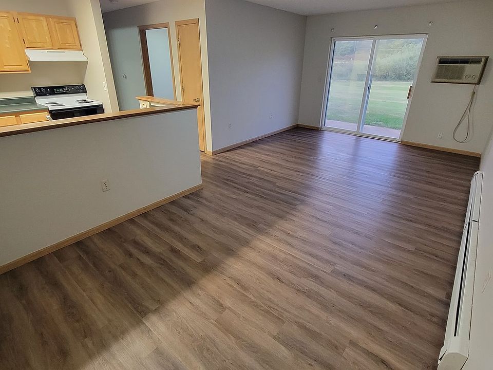 1st image of 400 13th Ave NW Unit 5