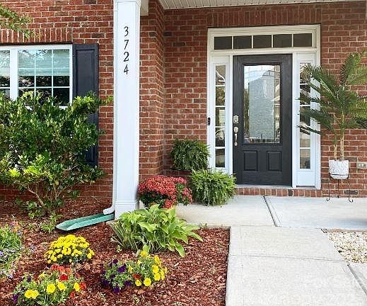 3rd image of 3724 Franklin Meadows Dr