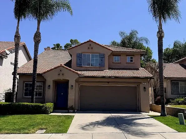 167 Englemann Dr, Corona, CA 92881