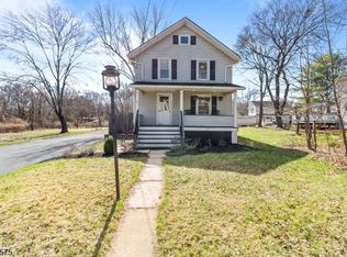 13 Whitehouse Ave, Readington Twp., NJ 08889