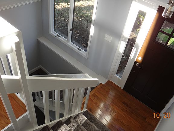 4th image of 1394 Greenway Dr
