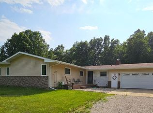2895 Klam Rd, Lapeer, MI 48446