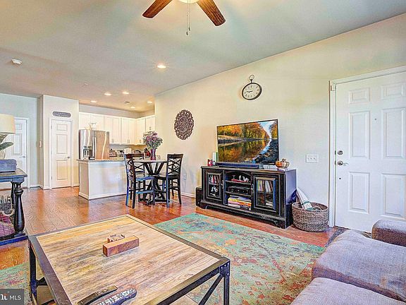 5th image of 16864 Porters Inn Dr