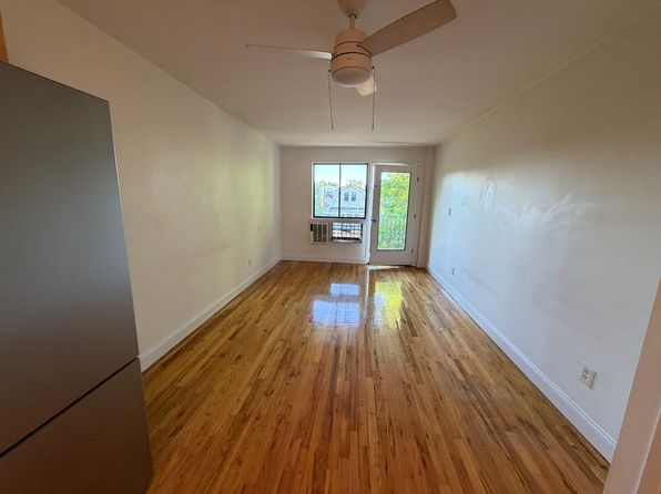 90-36 52nd Ave #3D