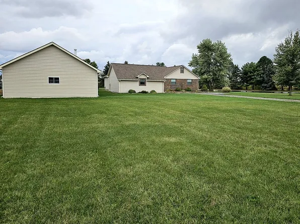 10549 Cygnet Rd, Cygnet, OH 43413