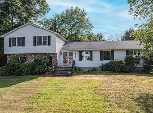 29 R Clark St, Wilmington, MA 01887