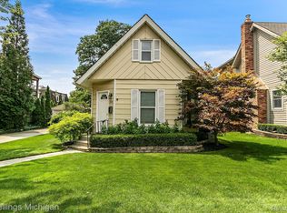 330 Yerkes St, Northville, MI
