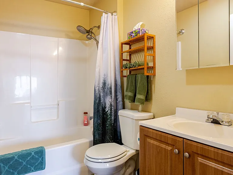 2305 Mount Ave #101 — Photo 10