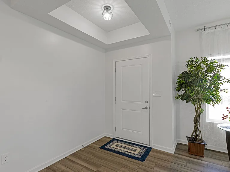 165 Cape May Dr — Photo 7