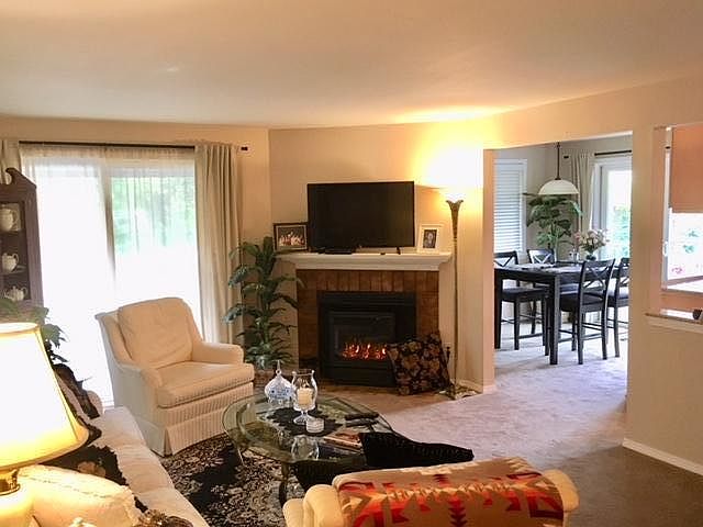 Look how cozy!