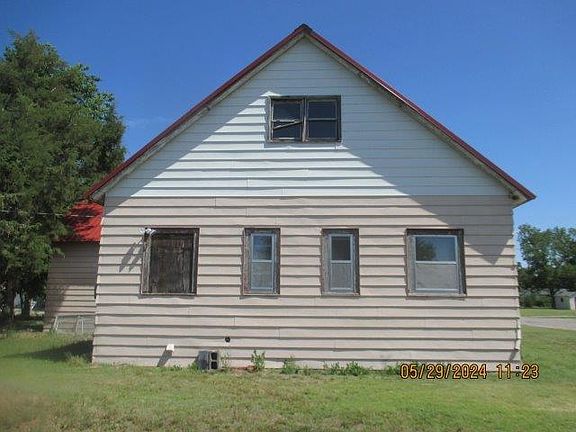 3rd image of 408 E 1st Ave