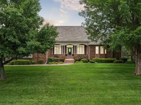 12708 E Meadow Ct, Wichita, KS 67206