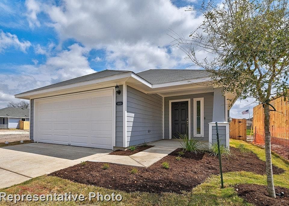 1st image of 2800 Joe Dimaggio Blvd Unit 82