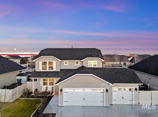 417 S Voyage Ave, Caldwell, ID 83605