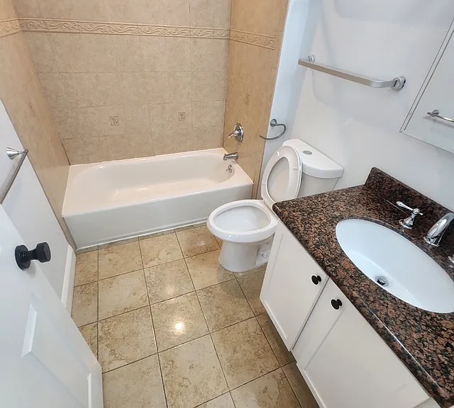 29 Washington Ave #7 — Photo 3