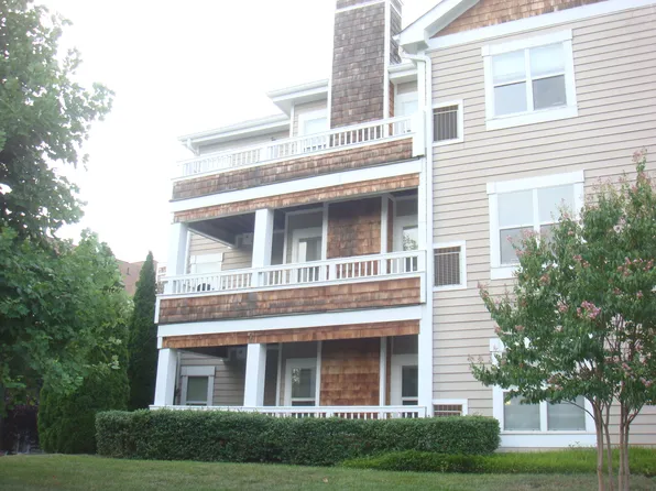 14302 Rosy Ln #1, Centreville, VA 20121
