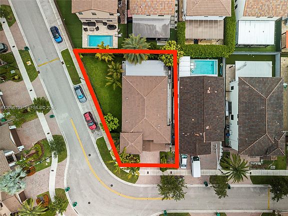 2nd image of 10269 NW 86th St